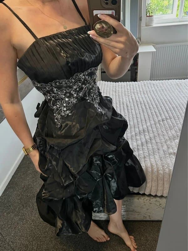 Cherlone Black ruffle puffy midi vintage gown