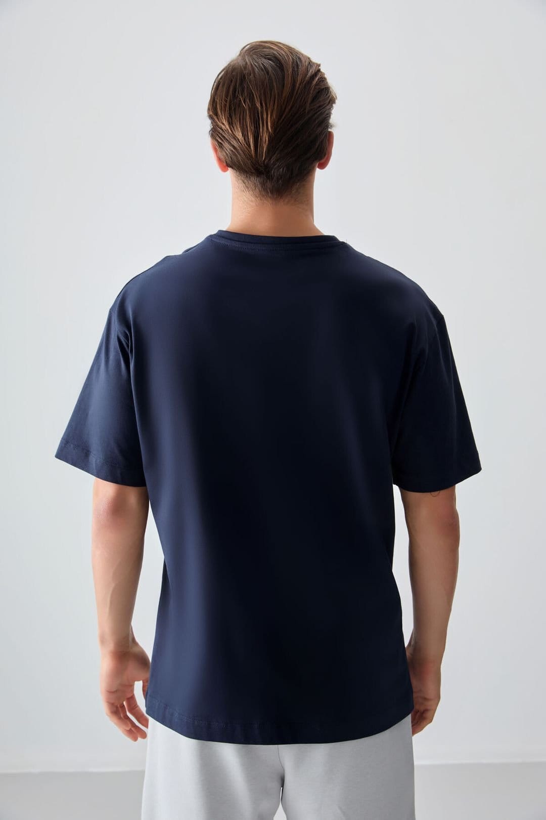 Tommy Life Tommy Life Men's Oversized Cotton Text Print Crew Neck T-Shirt in Navy - 4