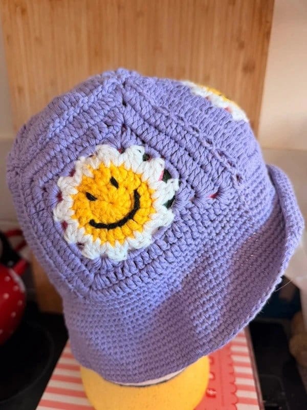 ASOS Design Crochet smiley bucket hat - 1