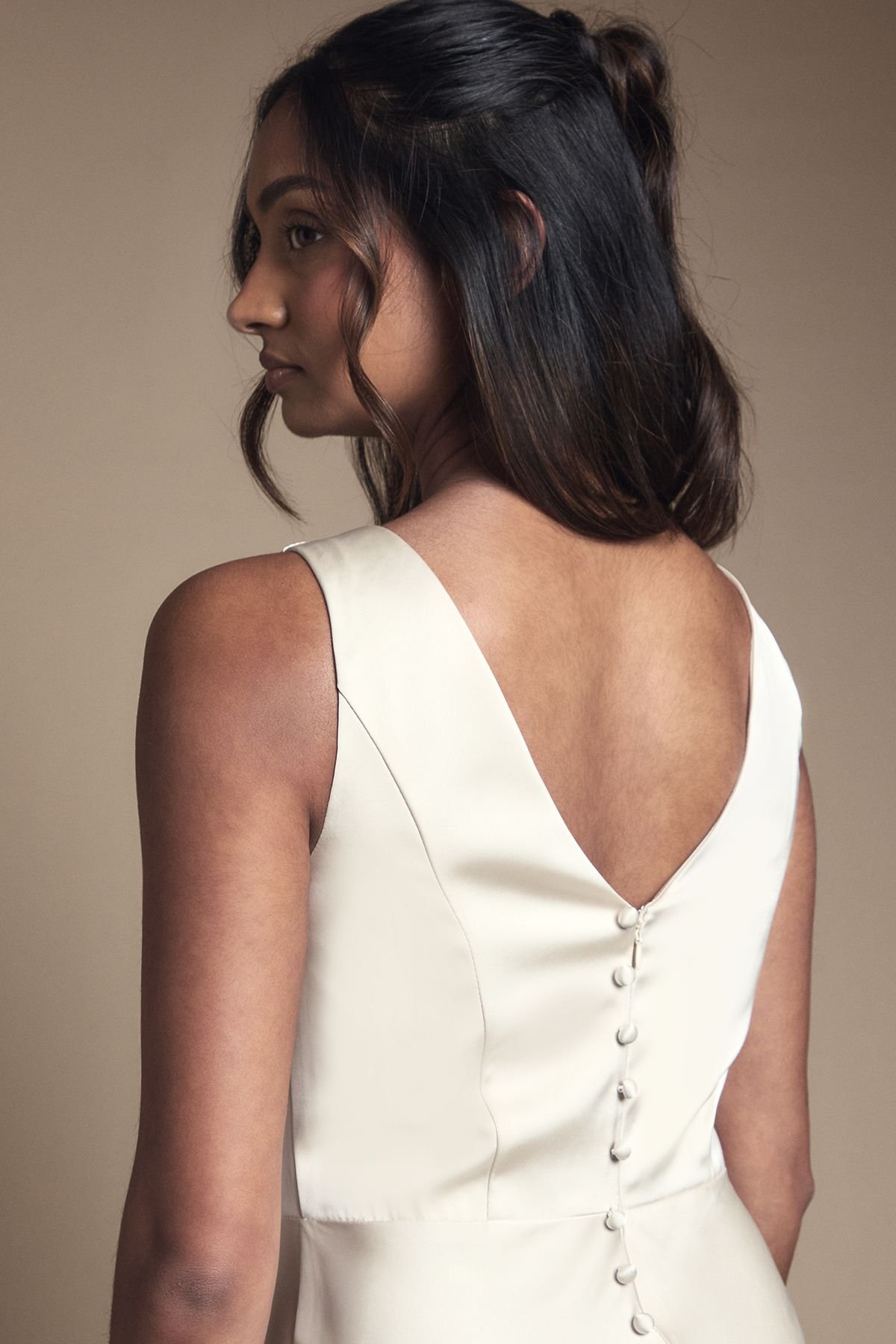 Coast Coast Women's Sleeveless Satin Bridesmaid Dress in Champagne - 4