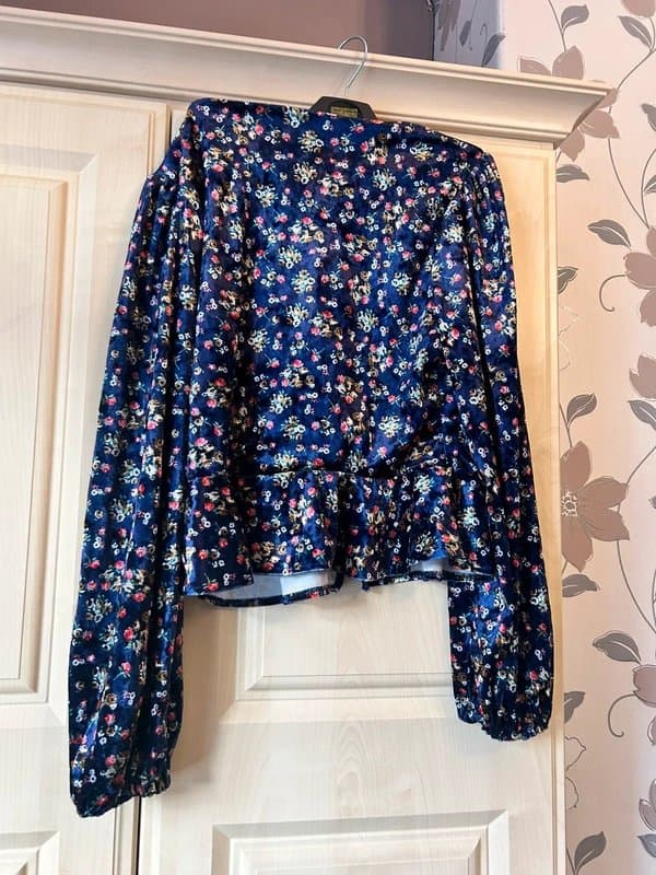 Topshop Colourful velvet blouse