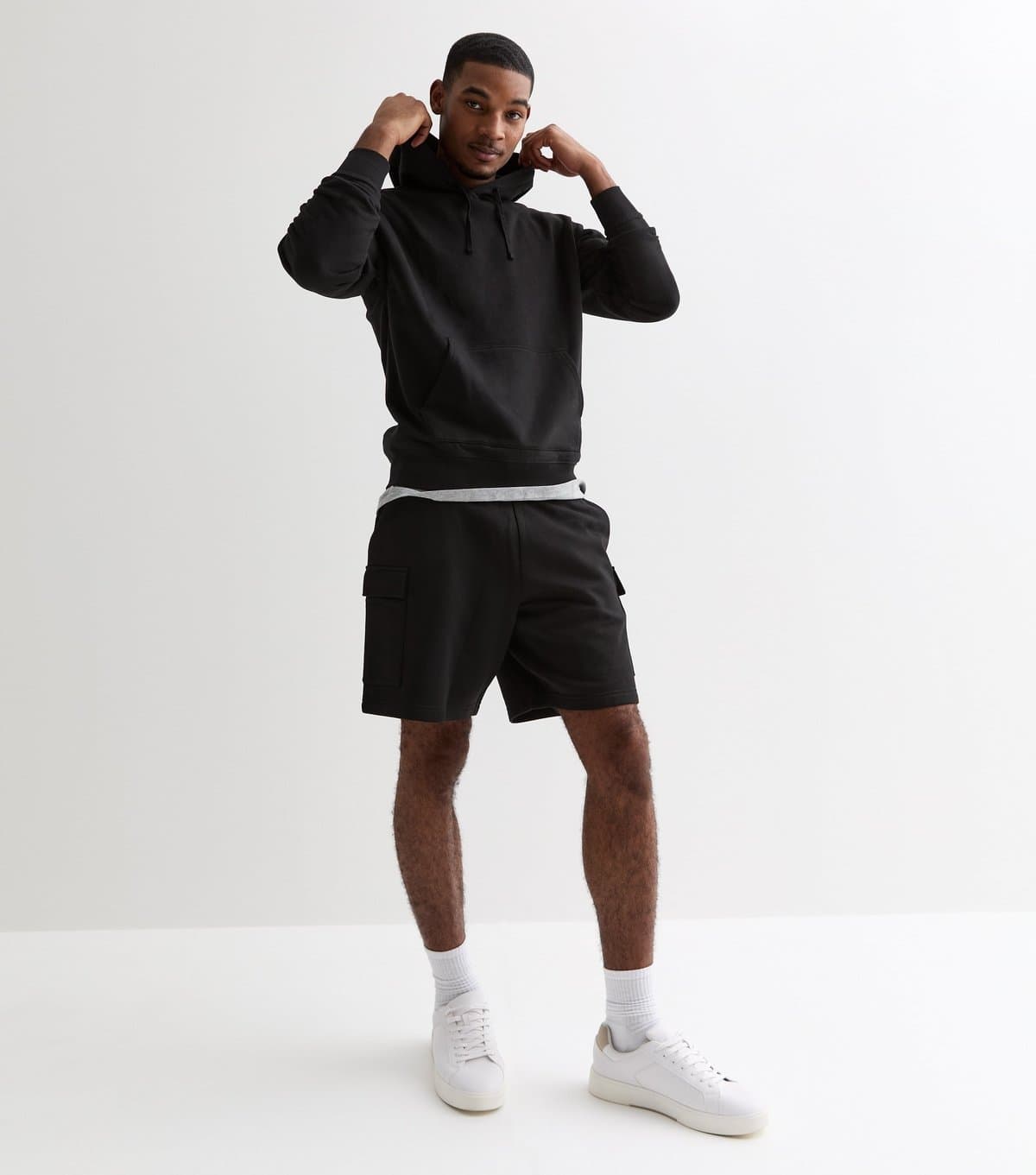 New Look Men's Black Relaxed Fit Jersey Cargo Shorts New Look