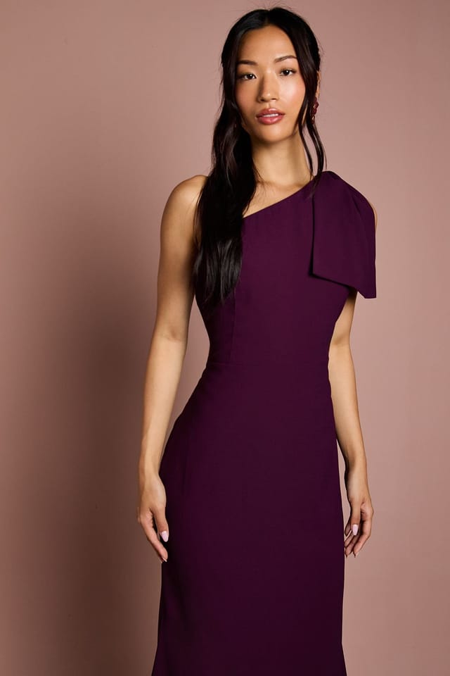 Coast Coast Women's Honoured Bow One Shoulder Maxi Bridesmaid Dress in Fig - 2