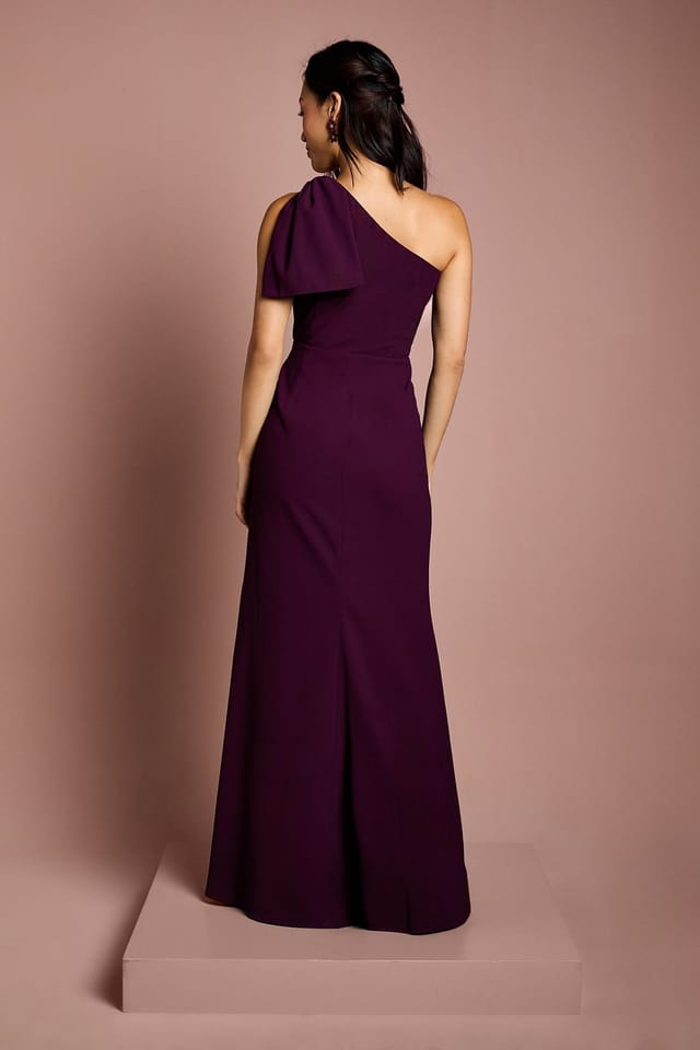 Coast Coast Women's Honoured Bow One Shoulder Maxi Bridesmaid Dress in Fig - 3