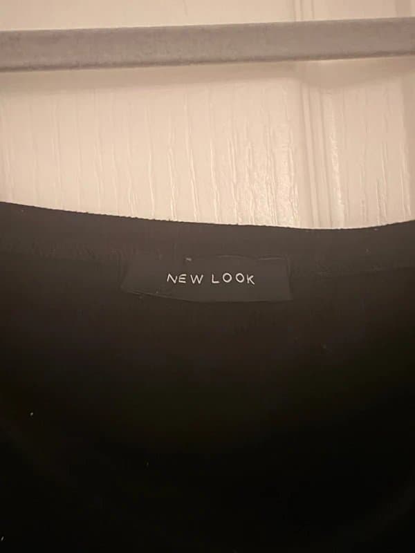 New Look Cute black top with beautiful tulle puffed sleeves