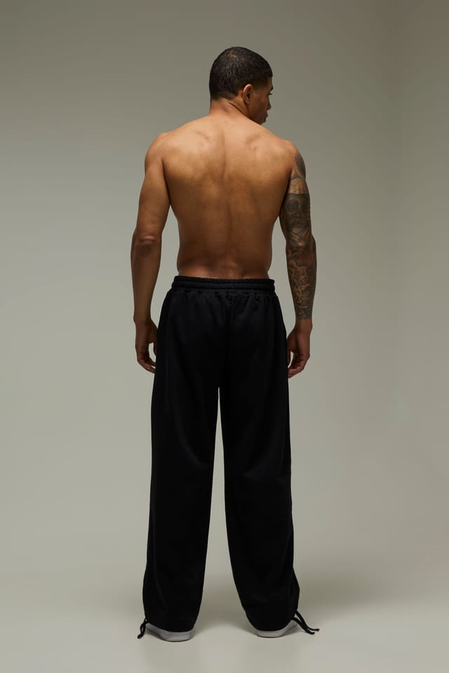 Training Dept. Training Dept. Men's Training Dept Adjustable Cuff Wide Leg Jogger in Black - 2