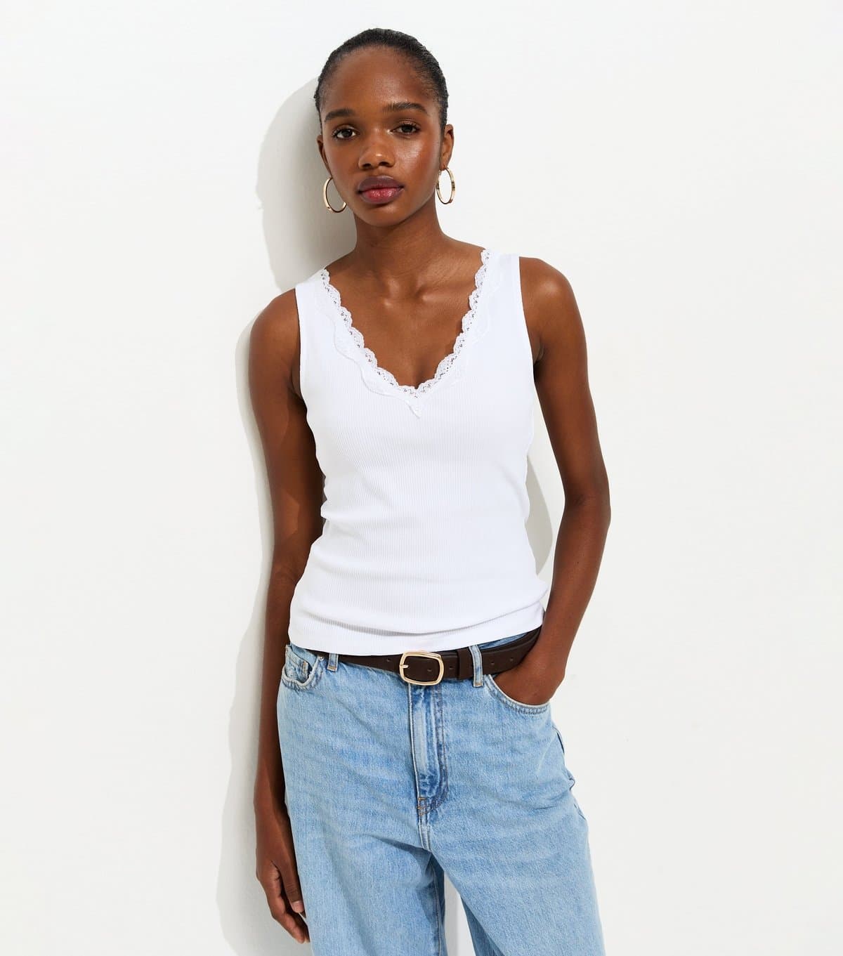 New Look Women's White V Neck Lace Trim Vest New Look