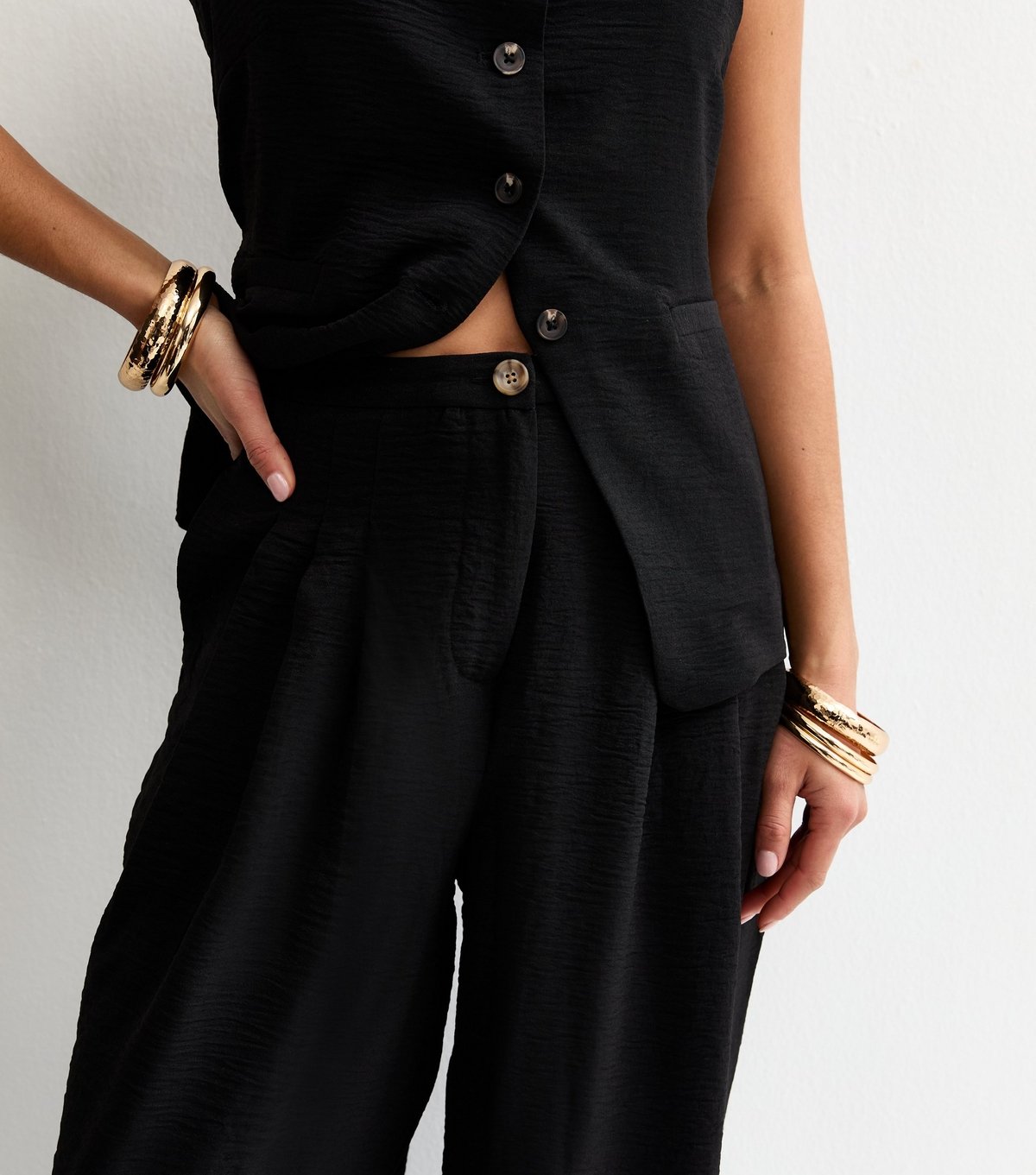 New Look Women's Petite Black Pleated Wide Leg Trousers New Look - 2