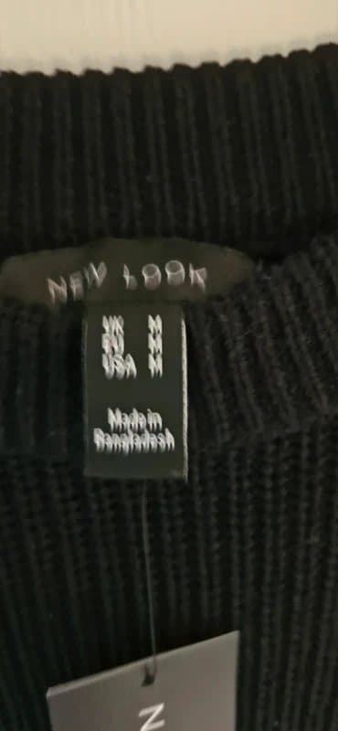New Look Black New Look jumper new with tags size medium