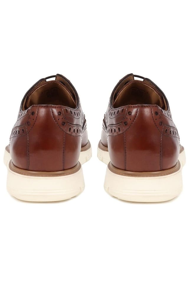 Jones Bootmaker Jones Bootmaker Men's LondonCity2 Brogue Derby Shoes in Light Brown - 3