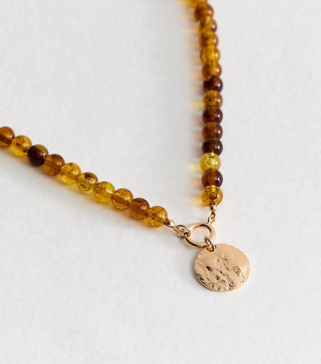 New Look Brown Resin Beaded Coin Pendant Necklace New Look - 3
