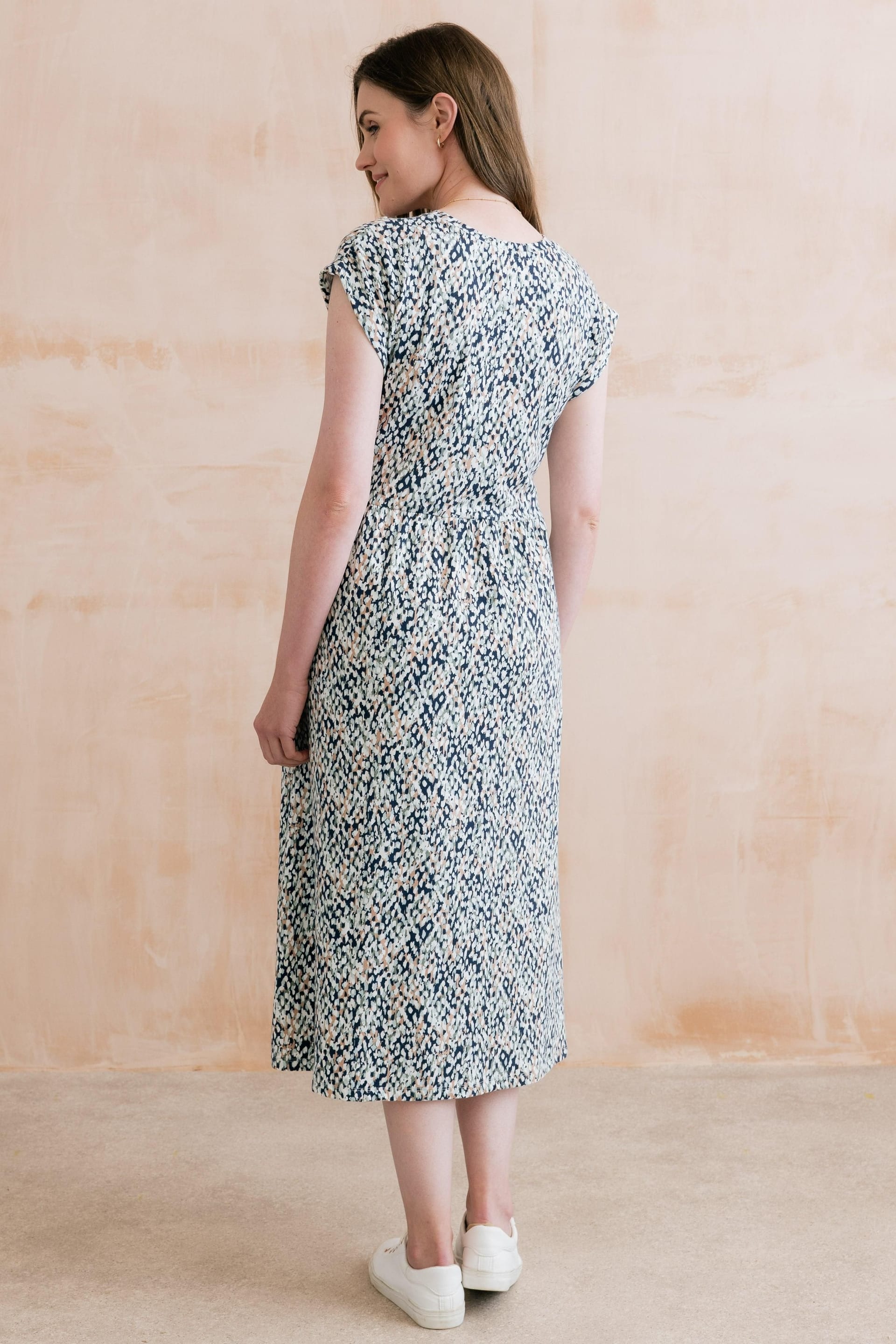 Lily & Me Lily & Me Women's Shine Printed Cotton Jersey Dress in Navy - 4