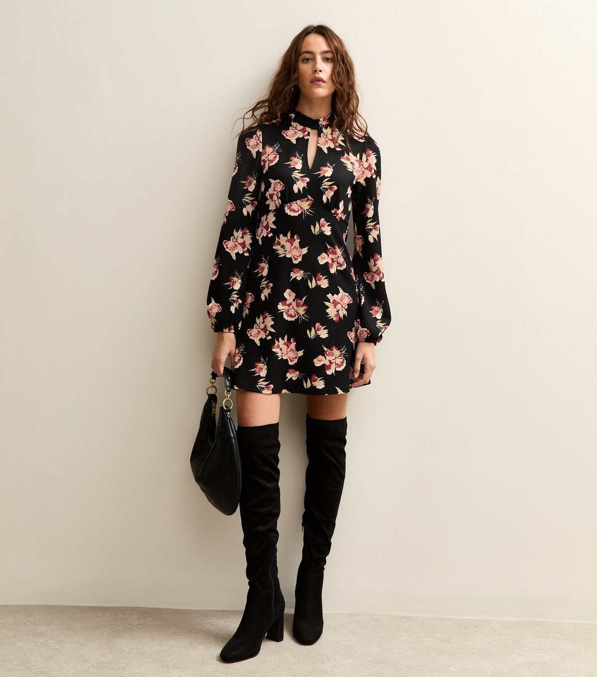 New Look Women's Black Floral Keyhole Mini Dress New Look - 2