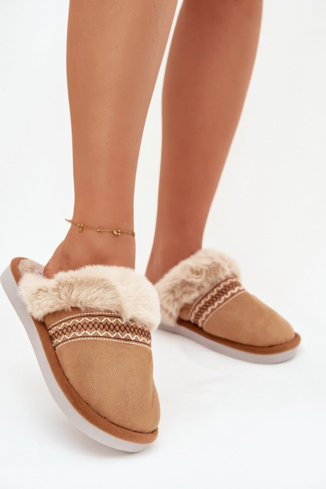 Love Lace Love Lace Women's Cozy Soft Fabric Fur Embroidered Indoor Slippers for Warmth in Brown