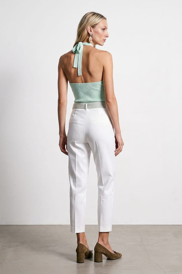 Dilvin Dilvin Women's Pleated Straight-Leg Crepe Trousers in White - 2