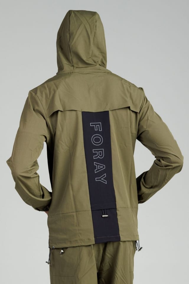 Foray Foray Men's Lightweight Panelled Zip Through Hooded Sports Jacket in Khaki - 2