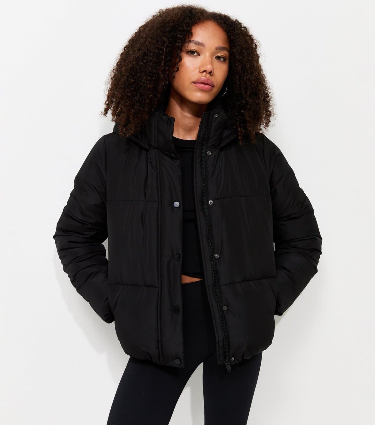 New Look Women's Black Hooded Crop Puffer Jacket New Look