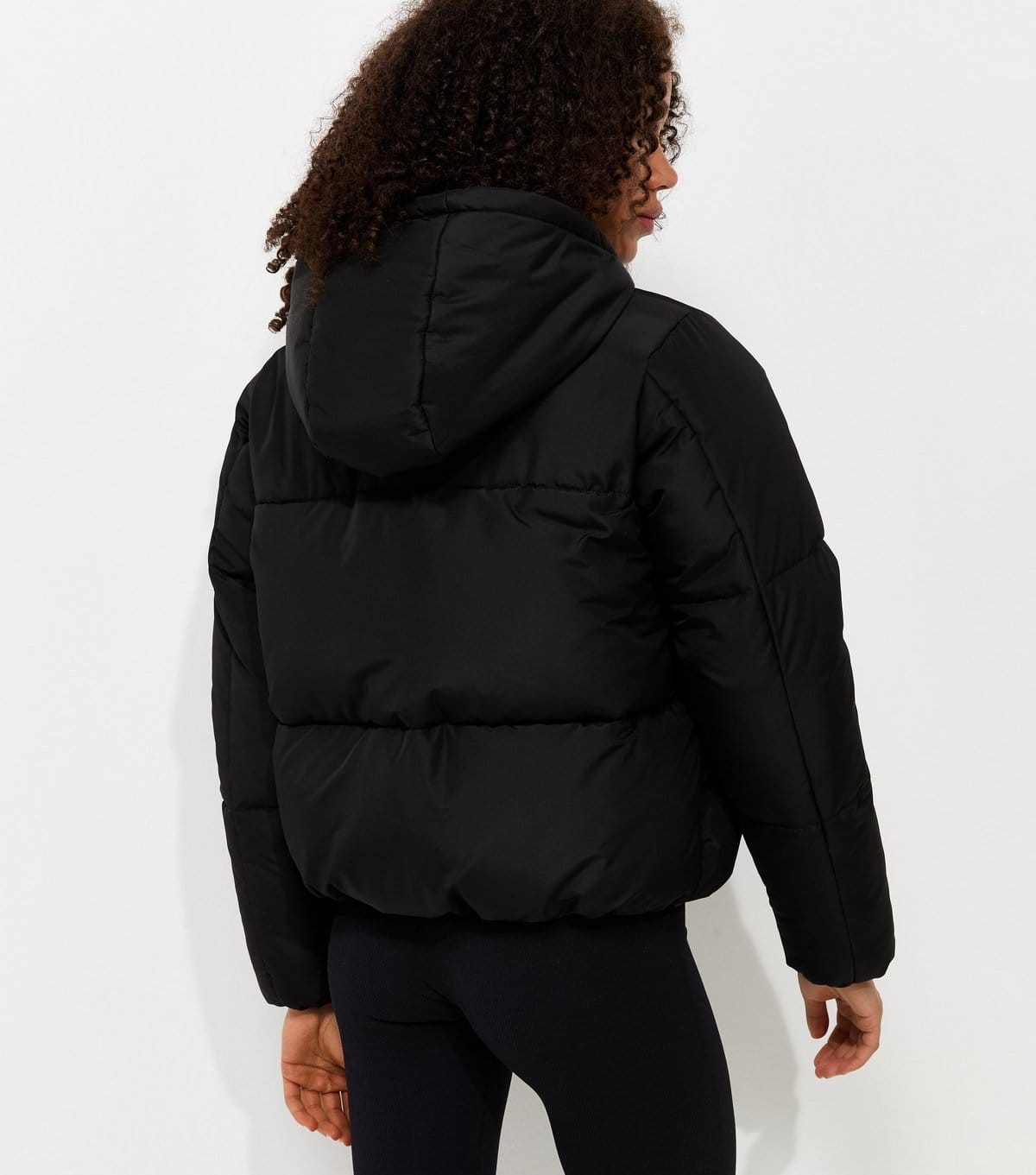 New Look Women's Black Hooded Crop Puffer Jacket New Look - 4