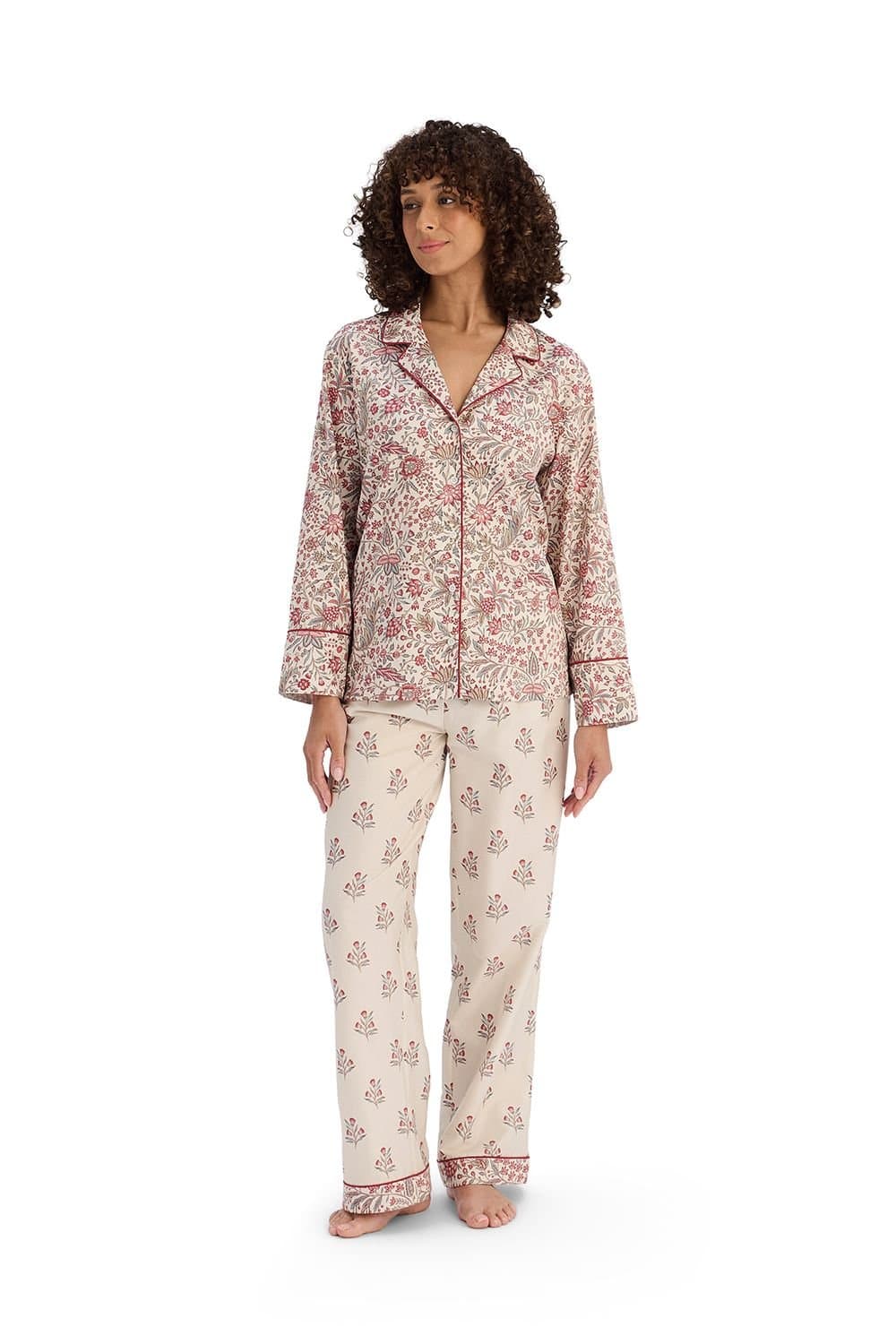 Christy CHRISTY Women's 'Newstead' Floral Cotton Sateen Super Soft Pyjama Set in Cream