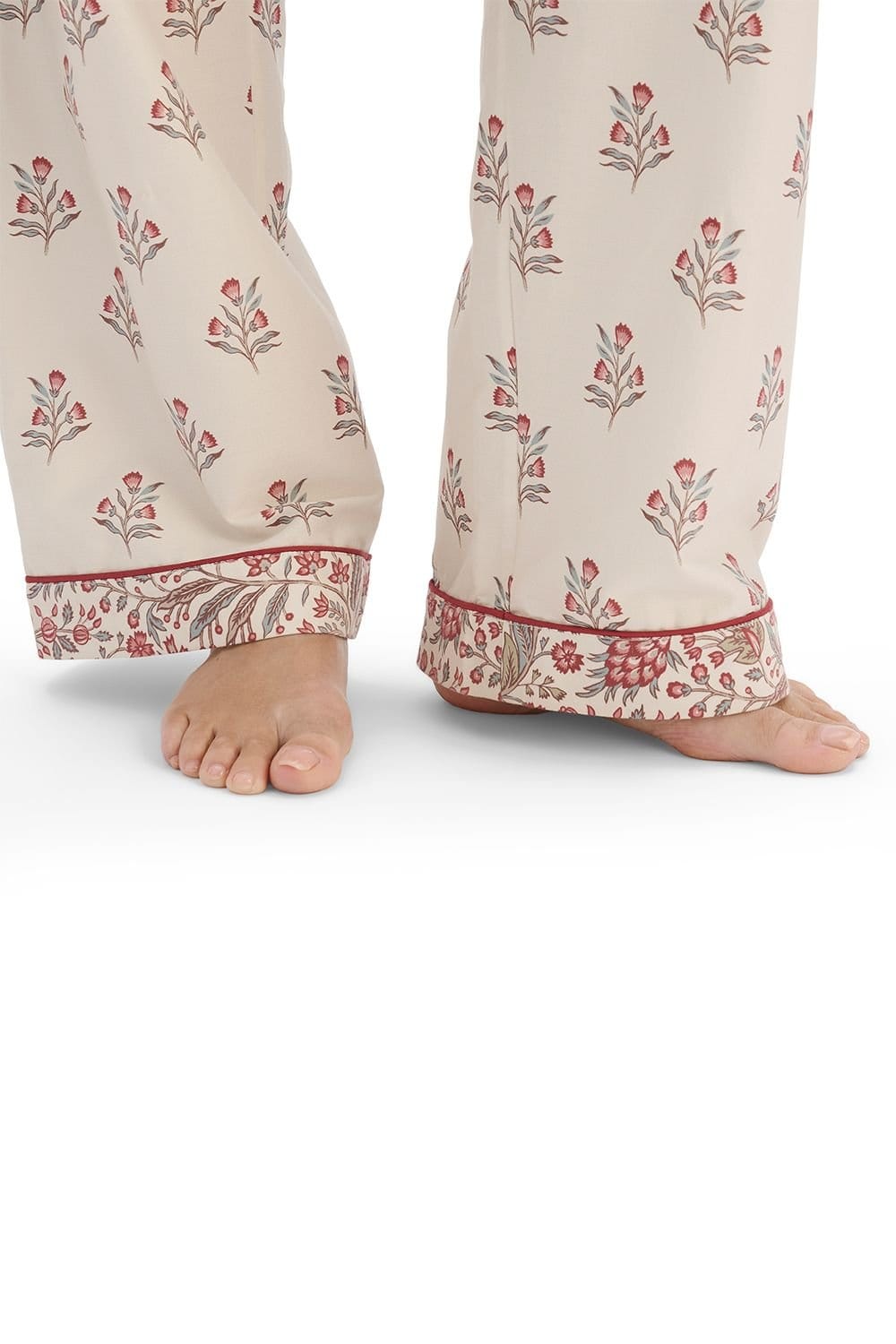Christy CHRISTY Women's 'Newstead' Floral Cotton Sateen Super Soft Pyjama Set in Cream - 4