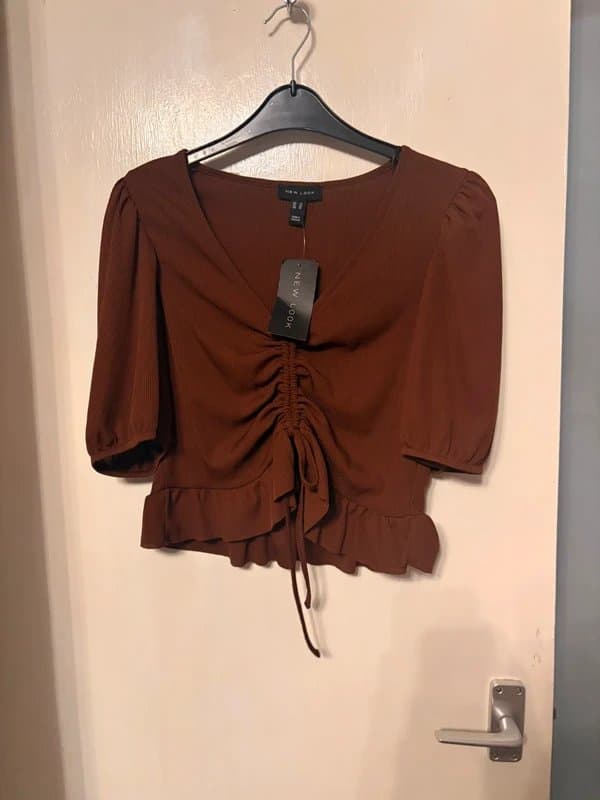 New Look Brown ruched crop top