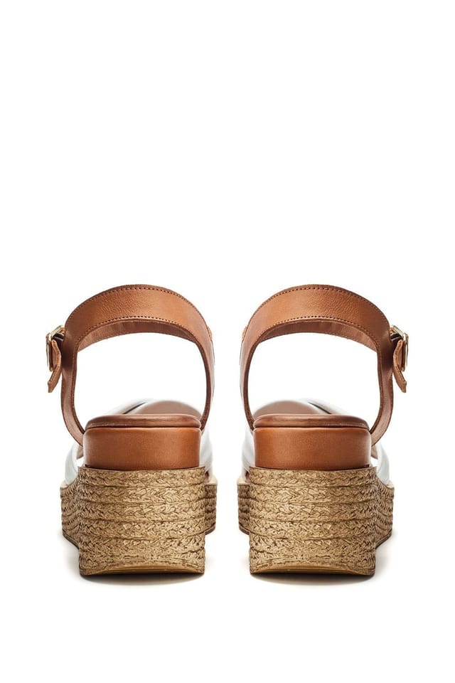 Moda In Pelle Moda In Pelle Women's 'Kona' Leather Wedges in White - 3