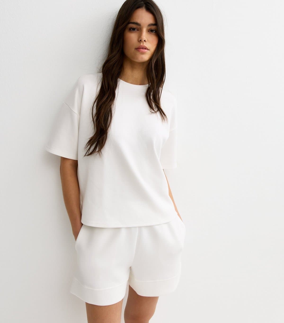 New Look Women's Premium Cream Sweatshirt T-Shirt New Look