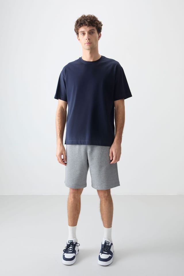 Tommy Life Tommy Life Men's Oversized Cotton Crew Neck T-Shirt in Navy - 3