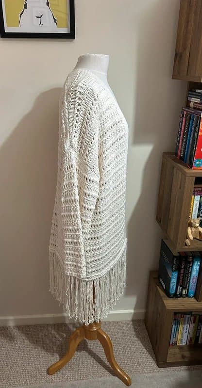Zara Zara cream crochet fringe cardigan - size S-M 10-12