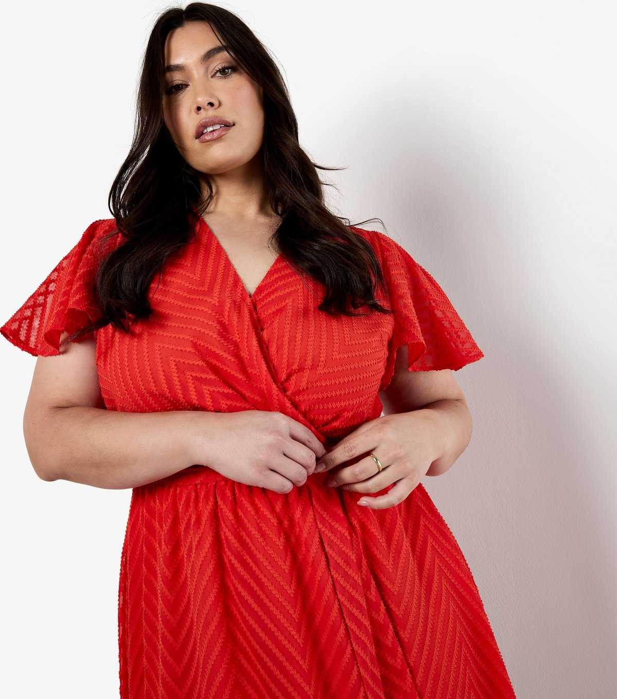 Apricot Women's Curve Red Chevron Jacquard Wrap Midi Dress Apricot New Look - 2