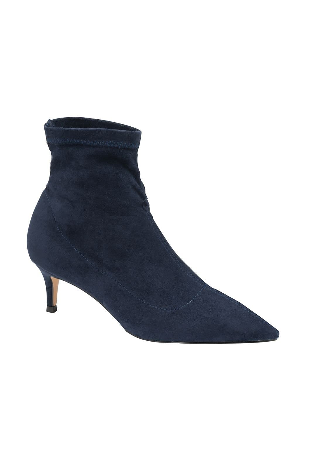 Ravel Ravel Women's 'Madruga' Pointed-Toe Sock-Boots in Navy
