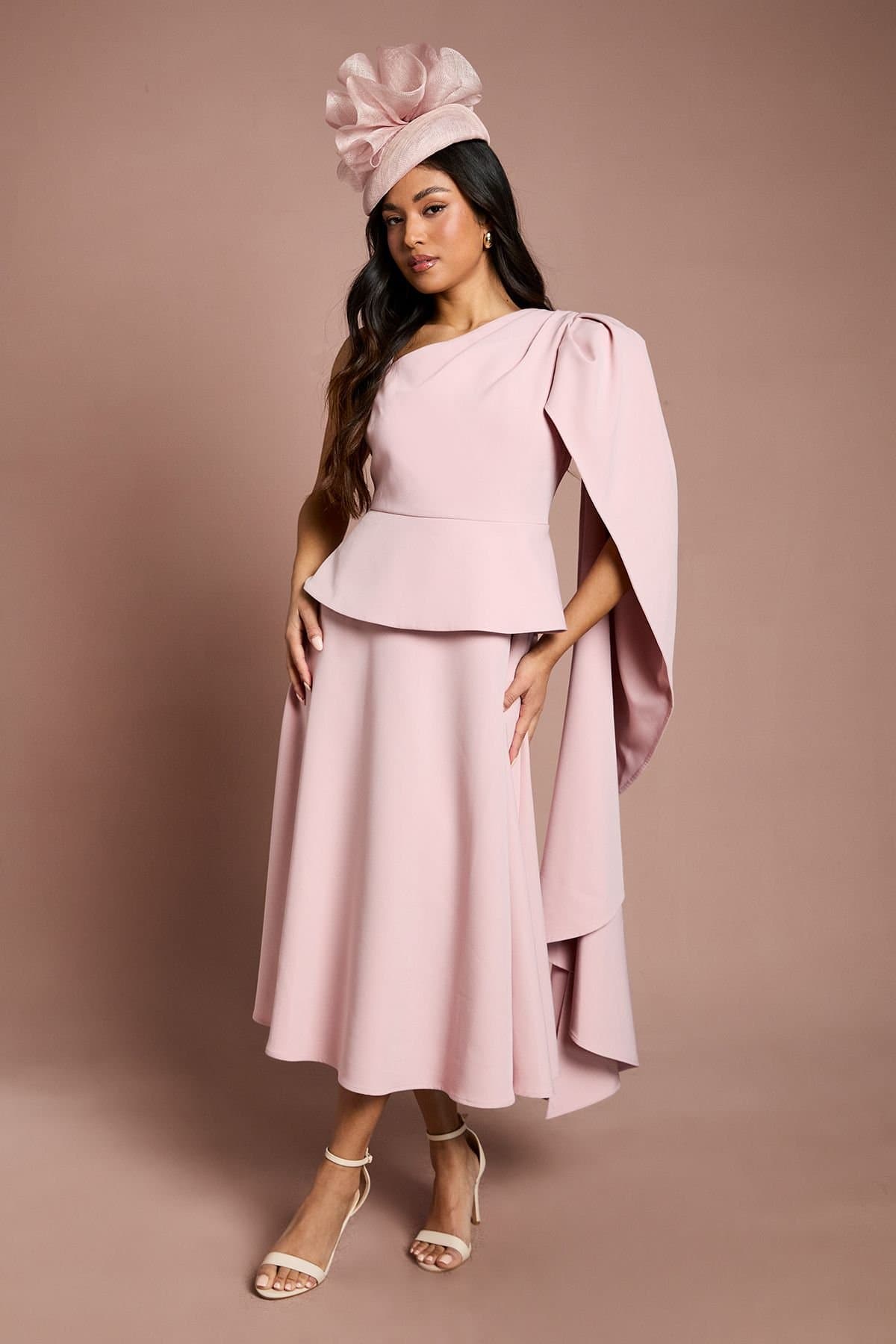 Coast Coast Women's Petite Lisa Tan Shoulder Crepe Midi Dress in Pale Pink