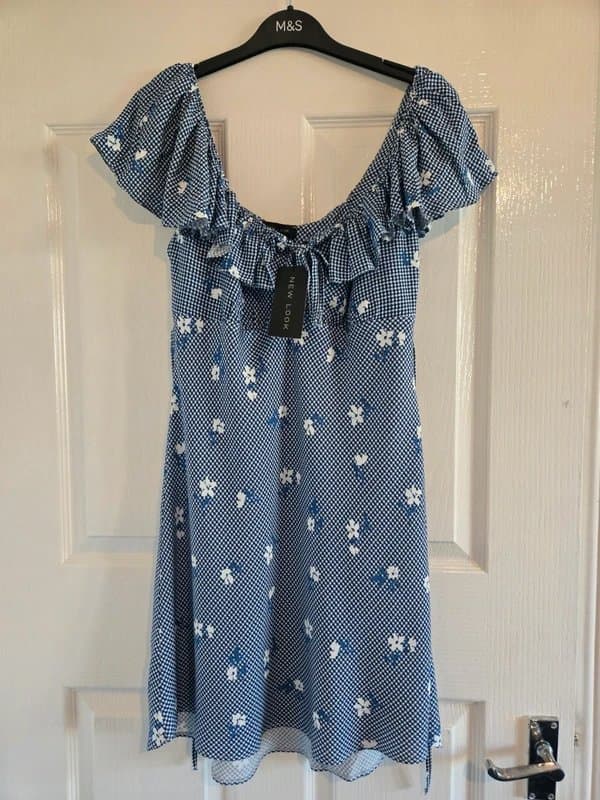 New Look Newlook elasticated Gingham/floral dress.