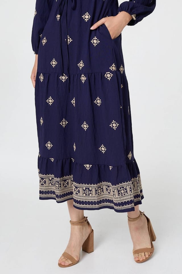 Izabel London Izabel London Women's Border Print Long Sleeve Midi Dress in Navy - 2