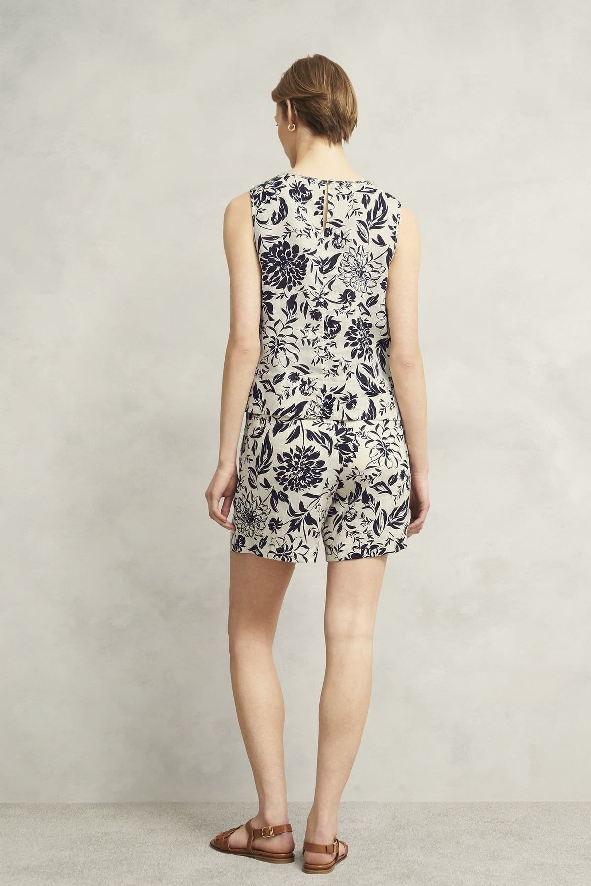 Hobbs London Hobbs London Women's Maura Floral Printed Linen Top in Dark Navy - 4