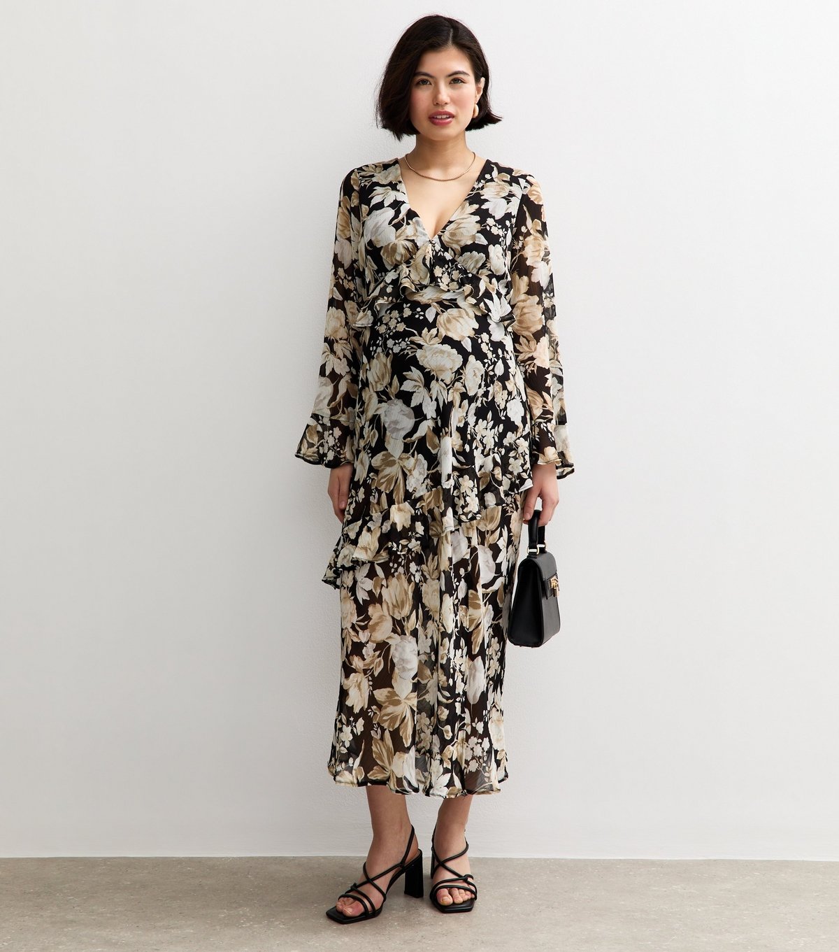 New Look Women's Maternity Black Floral Flared Sleeve Midi Dress New Look - 2