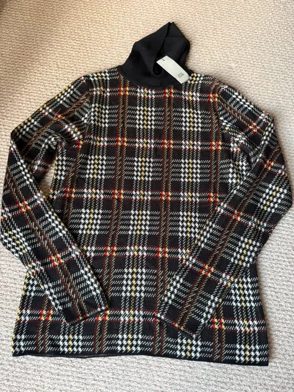River Island River island tartan style turtle neck - size 10