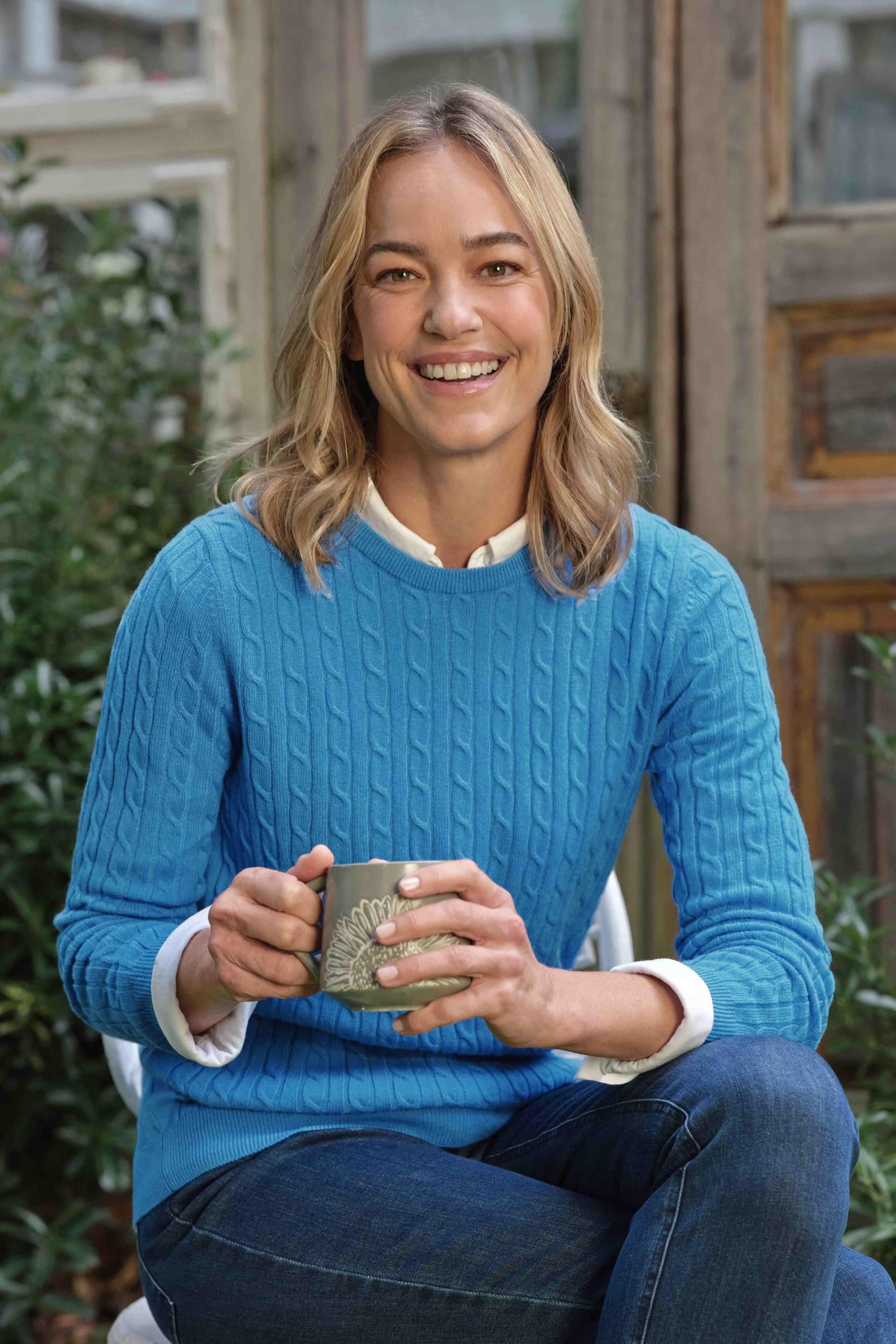 WoolOvers WoolOvers Bright Blue Cashmere Crew Neck Jumper