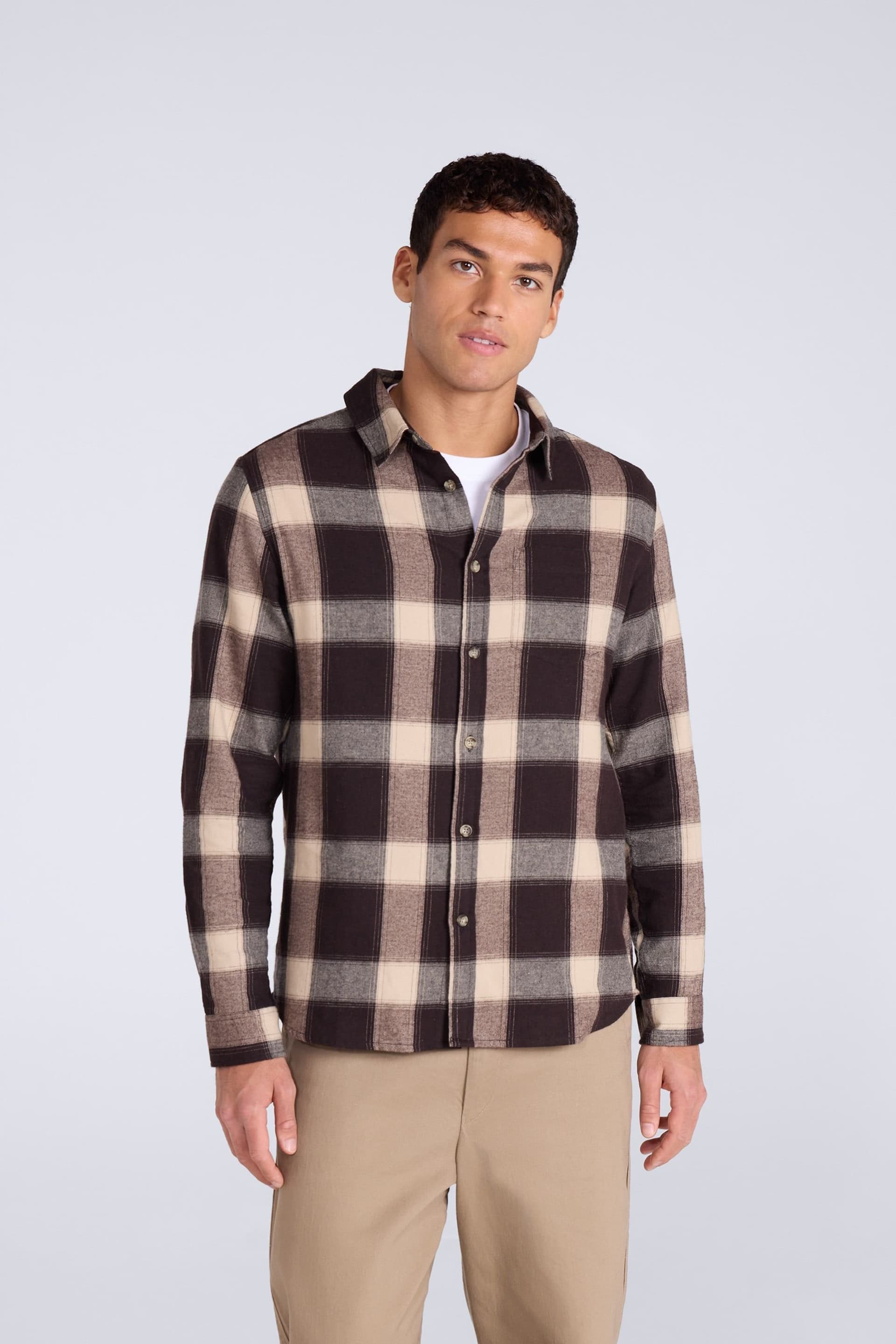 Animal Animal Men's 'Cove' Cotton Check Flannel Shirt Stylish Lightweight Button Down Top in Grey