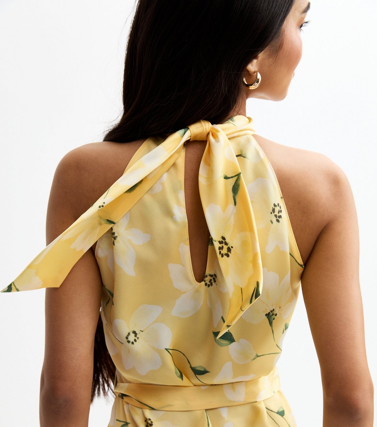 New Look Women's Yellow Floral Print Satin Halterneck Midi Dress New Look - 2
