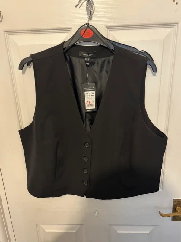New Look Cropped waistcoat
