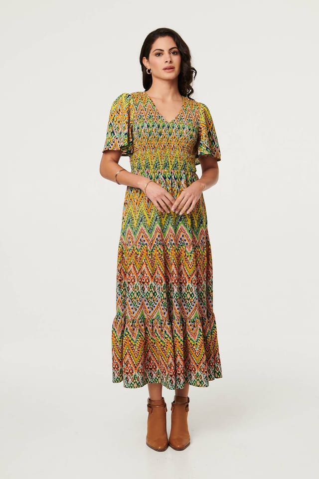 Izabel London Izabel London Women's Printed Angel Sleeve Tiered Midi Dress in Green - 2