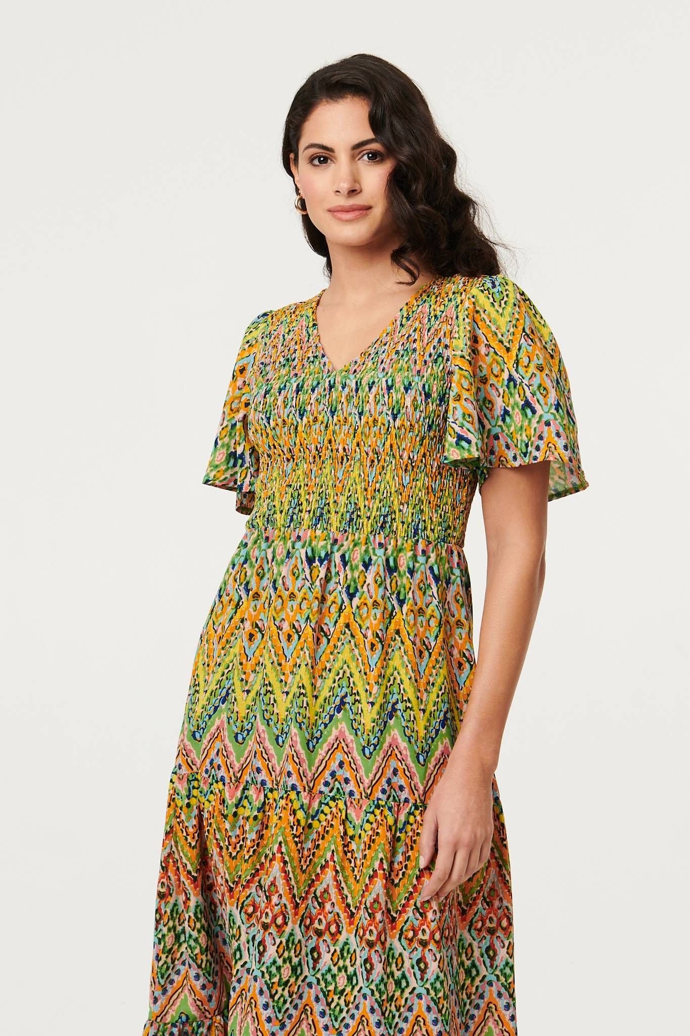 Izabel London Izabel London Women's Printed Angel Sleeve Tiered Midi Dress in Green - 4
