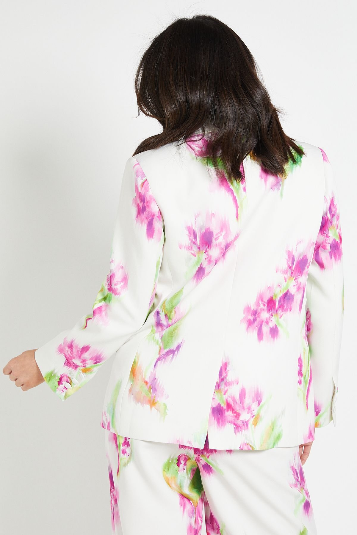 Wallis Wallis Women's Floral Satin Blazer Coord in Ivory - 3