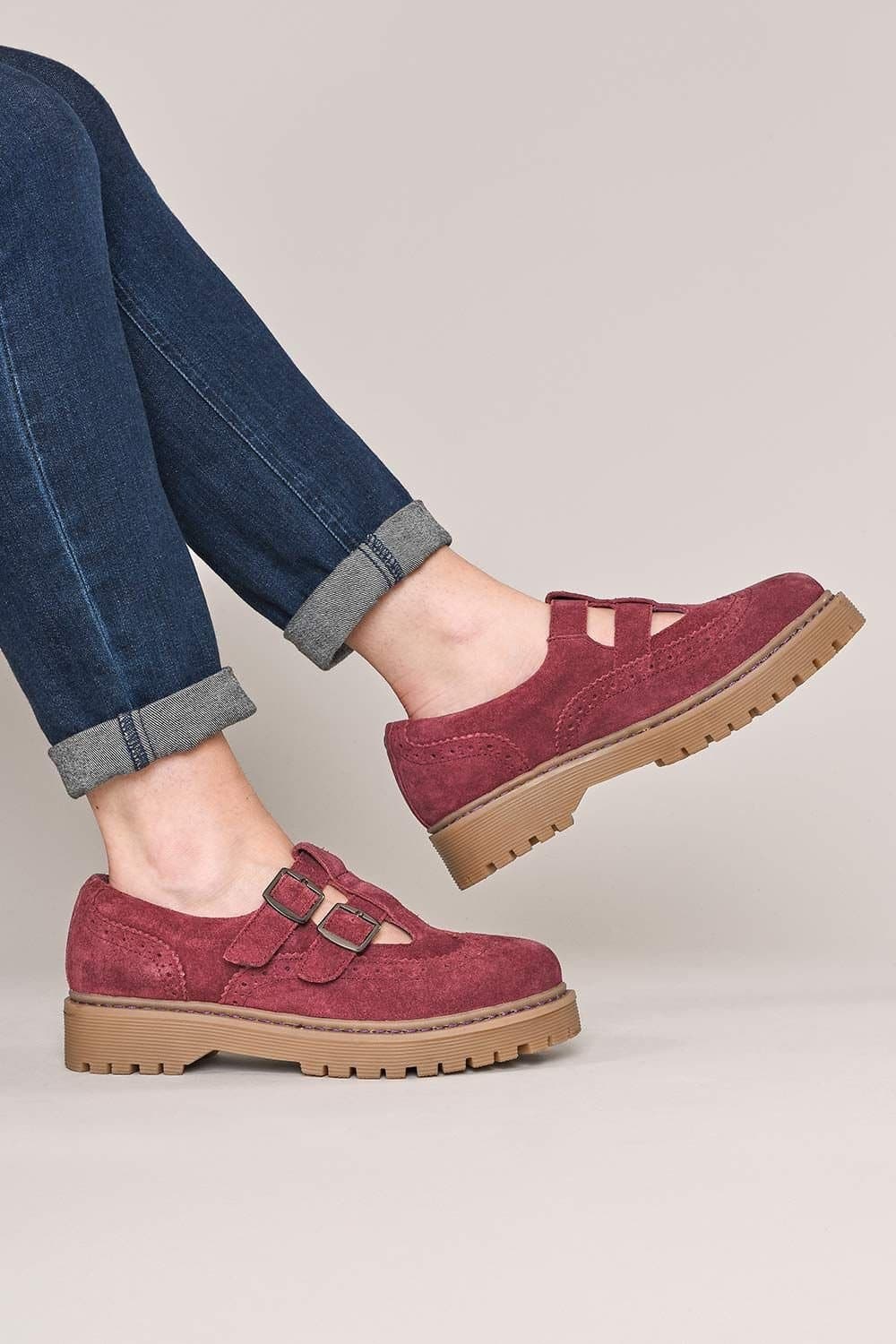 Moshulu Moshulu Women's 'Calthia' Chunky Nubuck Mary Jane Shoes in Dark Red