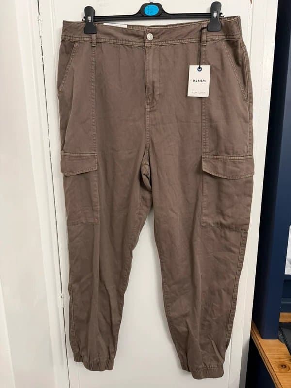 New Look New Look Brown Woman’s Cargo Jogger Pants BNWT Size 18