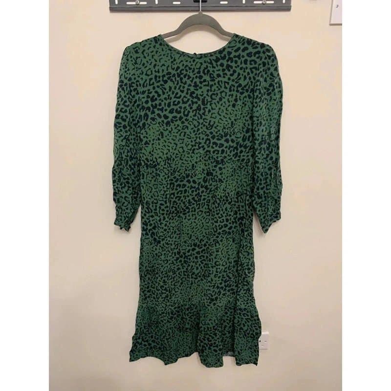 New Look Ladies New Look long sleeve animal print midi dress size 10