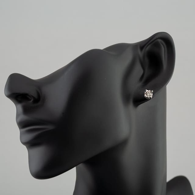 T.H.Baker T.H.Baker Women's 9ct White Gold 1.00ct Brilliant Cut Diamond Stud Earrings TH0123799 in Silver - 3