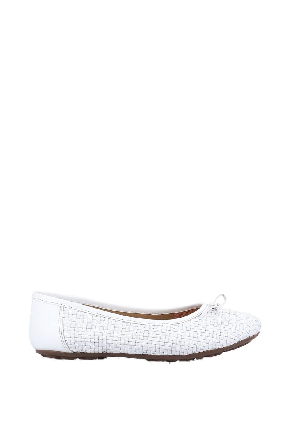 Hush Puppies Hush Puppies Women's 'Janelle' Woven Ballerina Flat in White