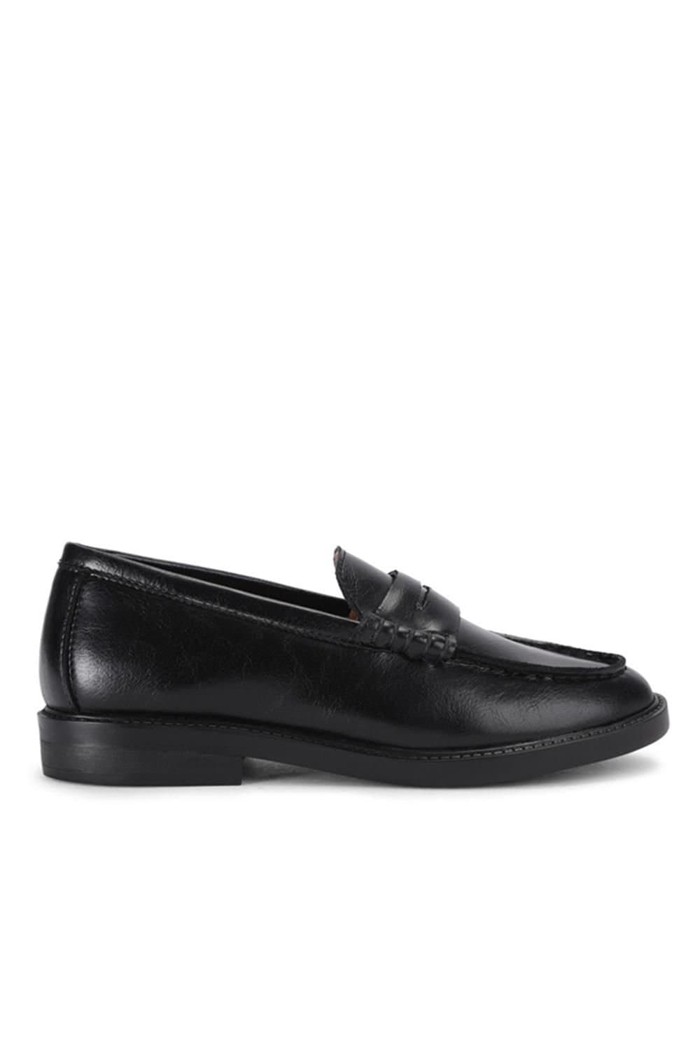 Steve Madden STEVE MADDEN Women's 'Madison Black Leather' Leather Flats